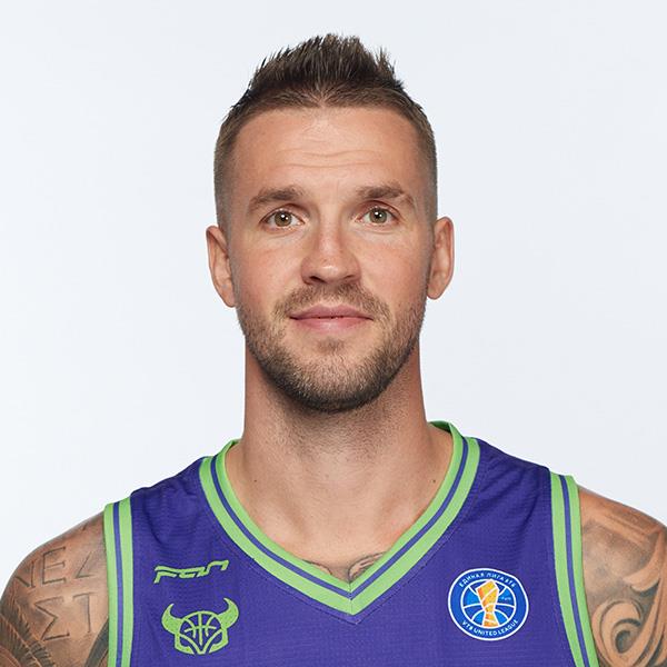 Artem Komissarov