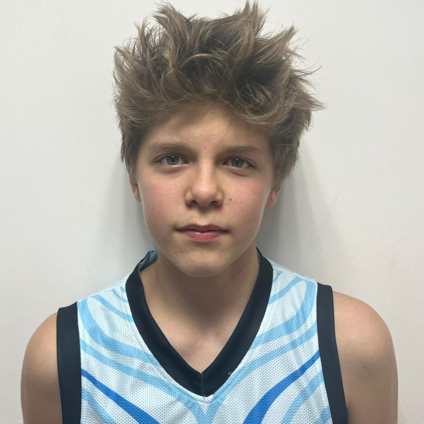 Лукашин Артем