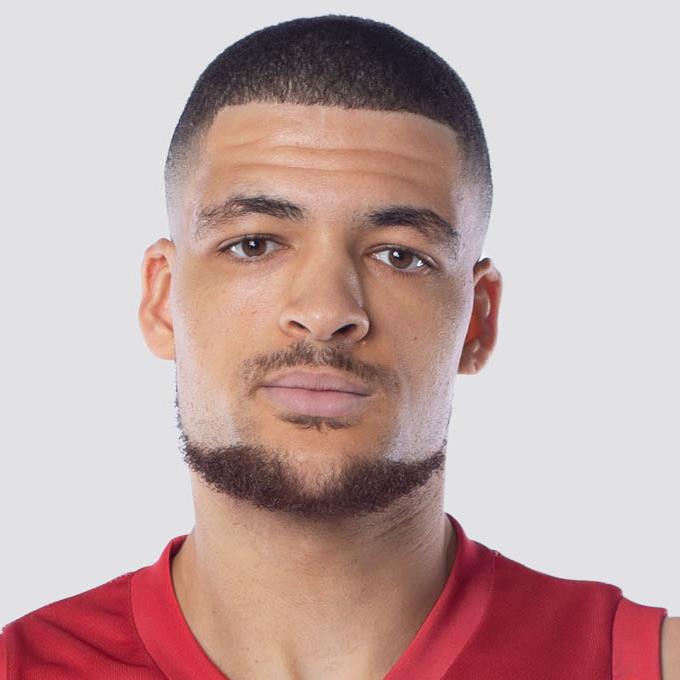 Иффе Лундберг headshot