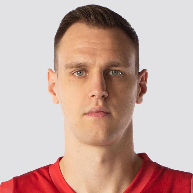 Yokhannes Voytmann headshot