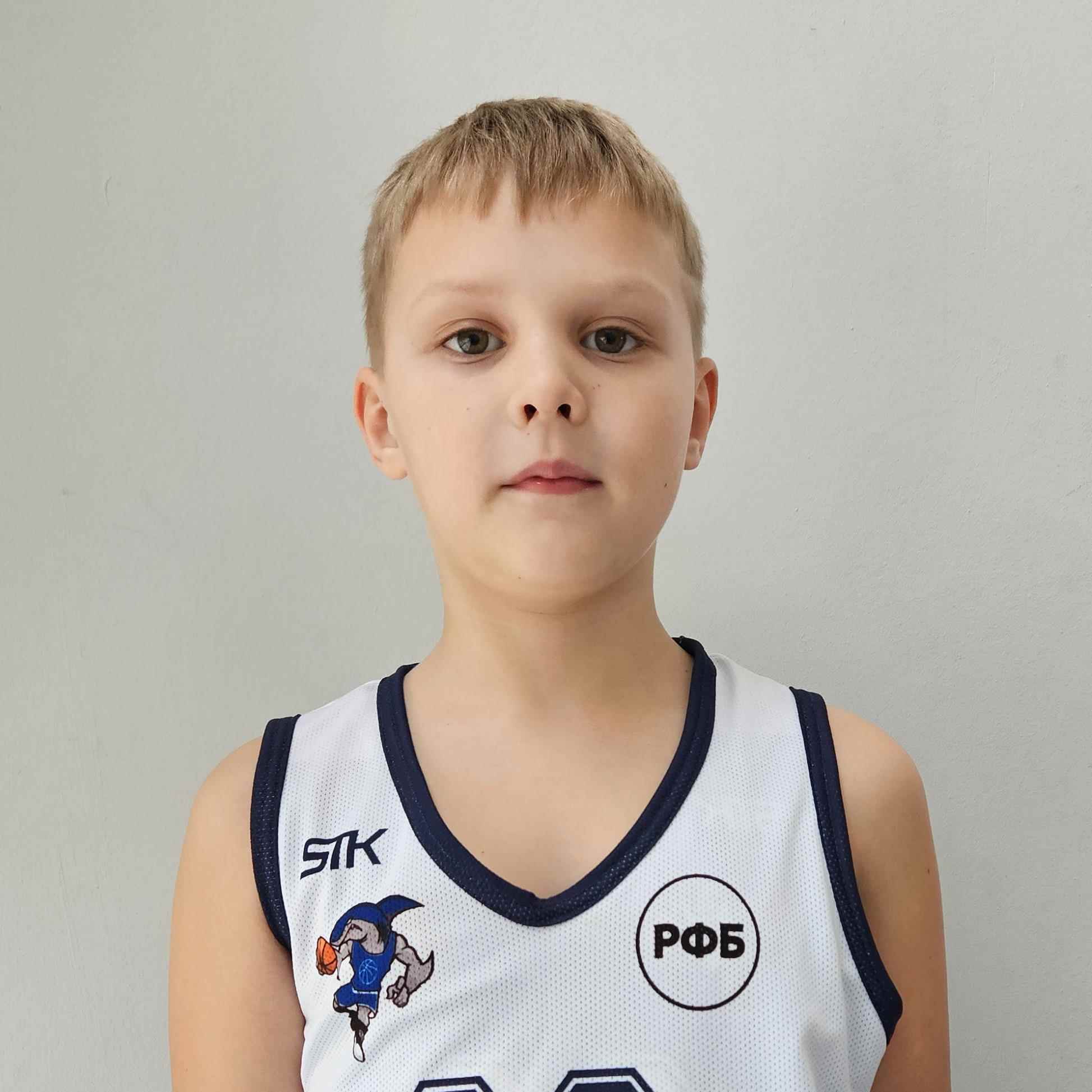 Потапов Денис