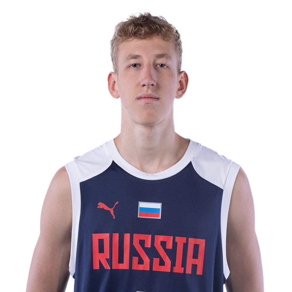 Лев свинин