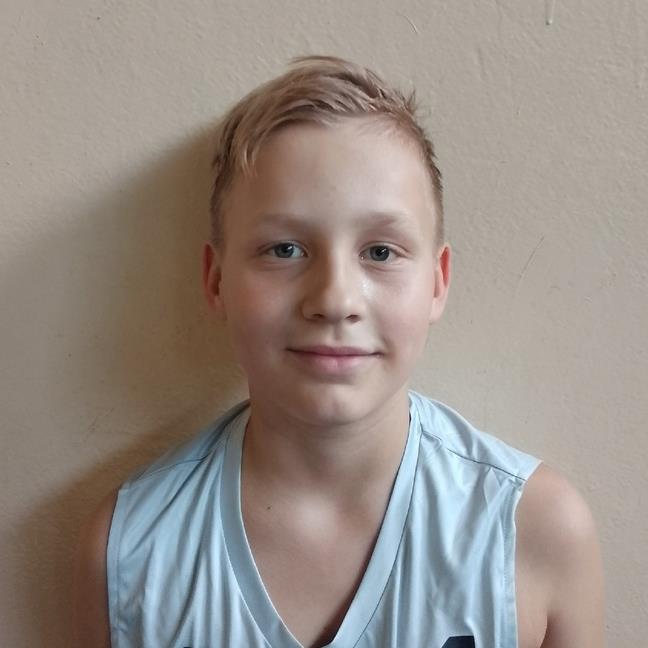 Новокшонов Артем