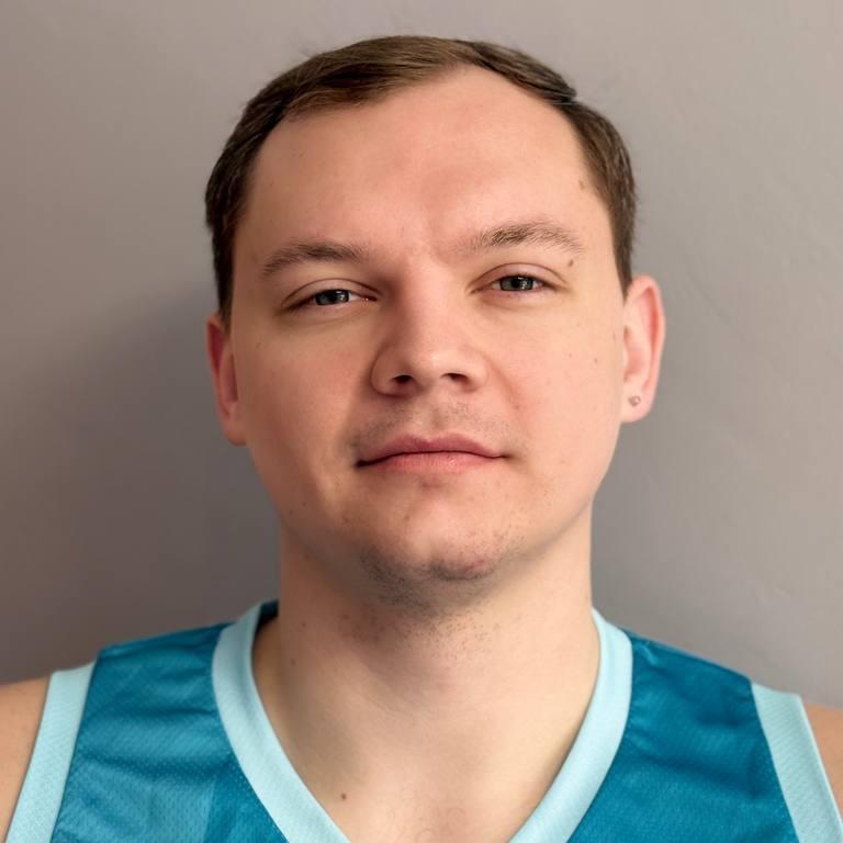 Кирилл Захаров