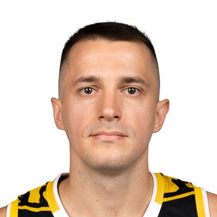 Роман Казюлин