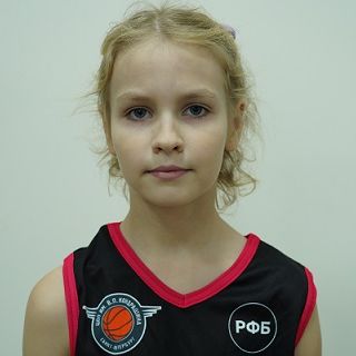 Антонович Алиса