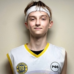 Емельянов Глеб