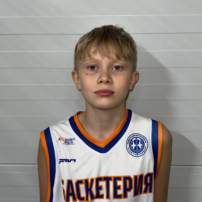 Дюндин Артем