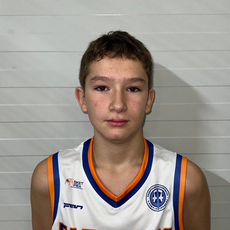 Савенков Артем