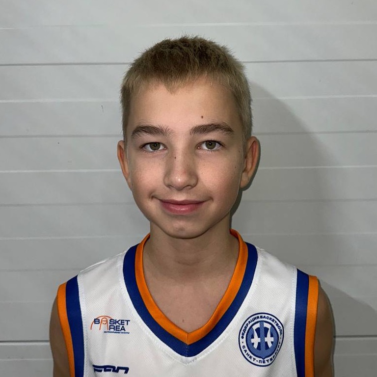 Слесаренко Егор