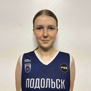 Веселова Арина