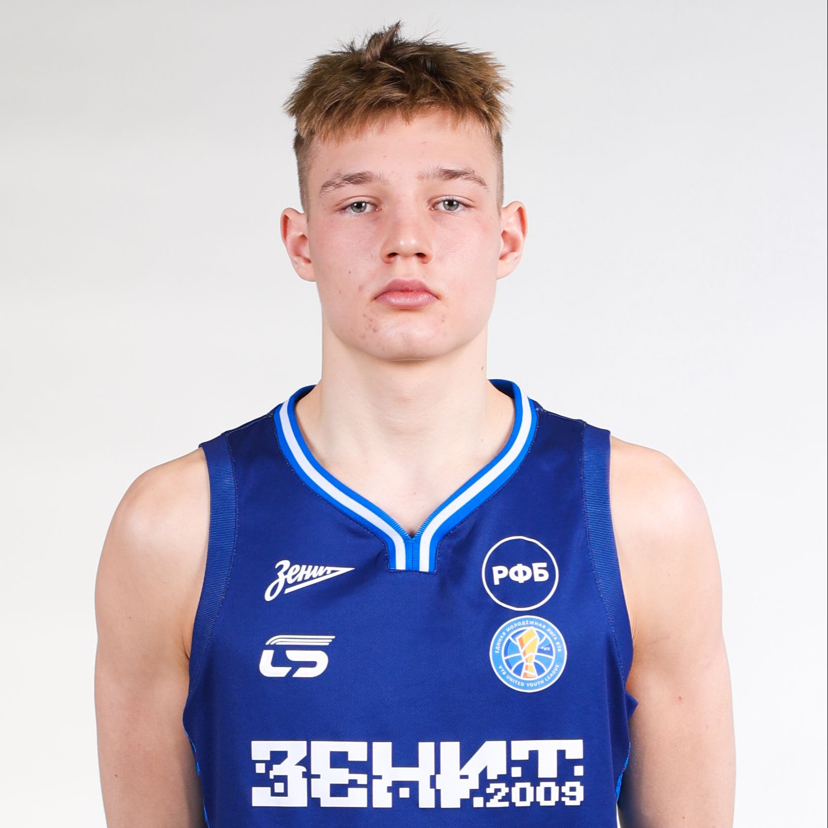 Arseniy Romanov