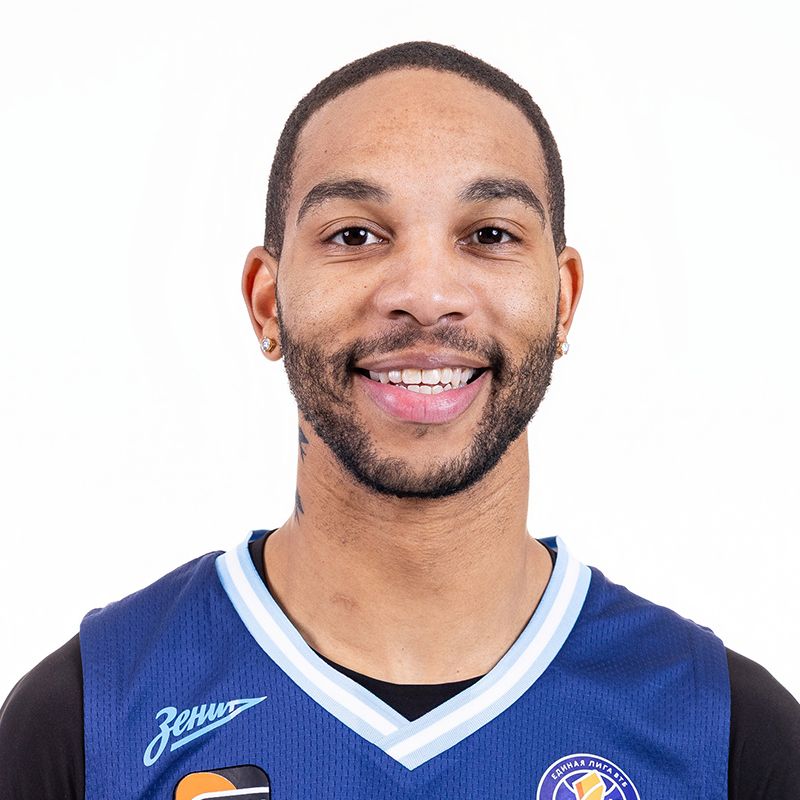 Xavier Moon headshot